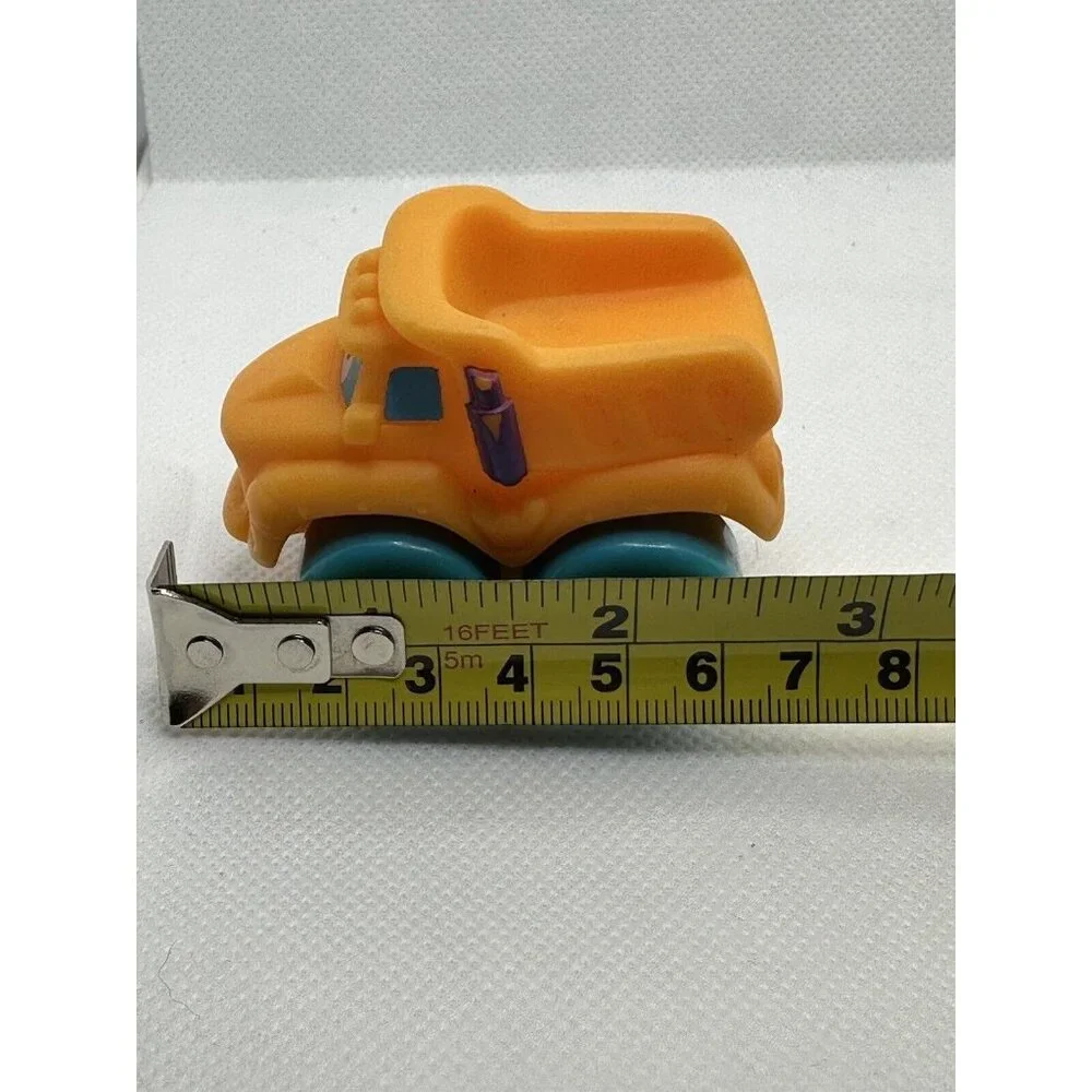 Tonka Chuck‎ & Friends 2.5” Dump Truck Engine Yellow 2008 Hasbro Toy